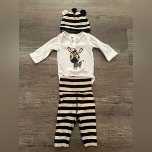 3 piece newborn/0-1 month set